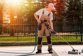 cleaning pressure washing